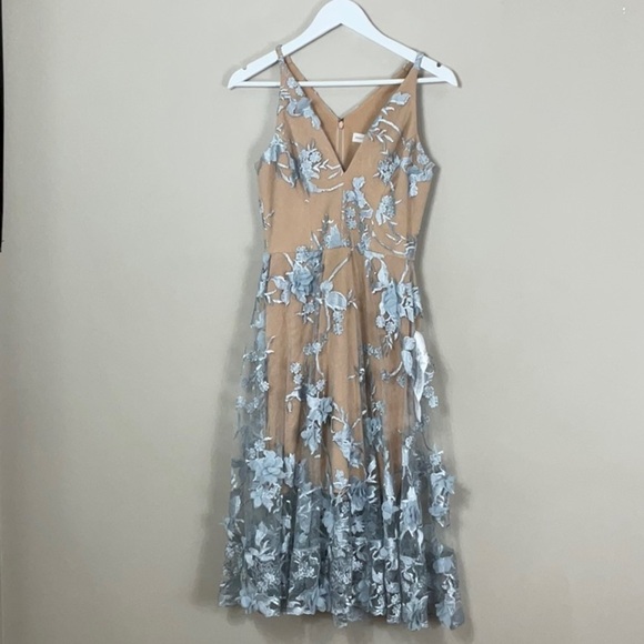 Dress the Population Audrey Sleeveless Bodice Flowy Floral Dress - Picture 4 of 16